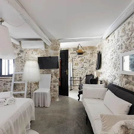 Antonia's Stonebuilt Mansion With A Private Pool Armenoi (Rethymno)