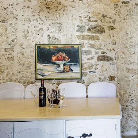 Antonia's Stonebuilt Mansion With A Private Pool Arménoi